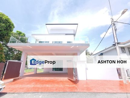 SPACIOUS 5-bed Double 2 Storey Bungalow Banglo Batu Berendam, Melaka, Batu Berendam