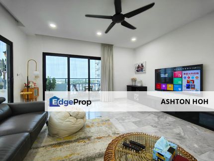 WELL RENOVATED Freehold 3-bed Harmony Condo with Sea View in Ujong Pasir, Melaka, Melaka Tengah