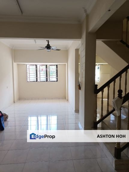 DUPLEX 1st Floor Corner 3-bed Kesidang Mas Condo in Kampung Lapan, Melaka, Melaka Tengah