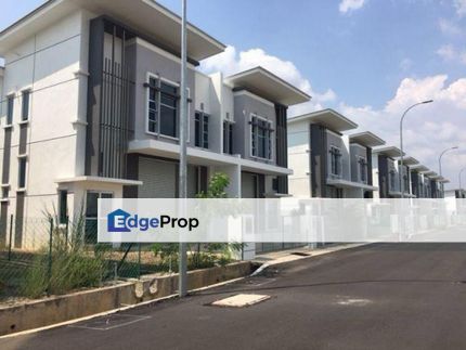 1.5 Storey Semi-D Factory Warehouse Perindustrian Tasik Utama Ayer Keroh, Melaka, Ayer Keroh