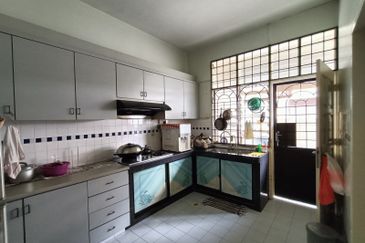 TAMAN KASTURI FASA 1 & 2