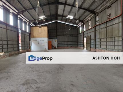 Factory Warehouse in Perindustrian Bukit Rambai, Melaka, Bukit Rambai