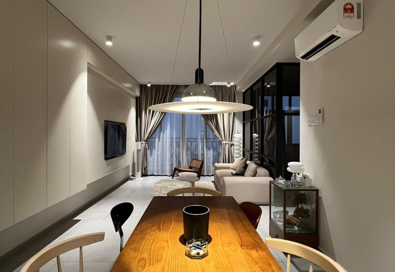 The Quartz Residence