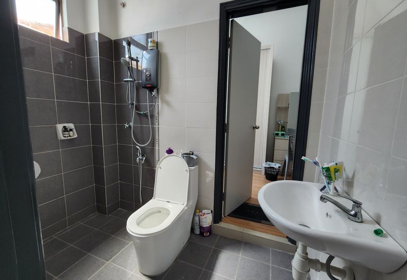 TAMAN PUNCAK MALIM (MALIM HILL PARK)