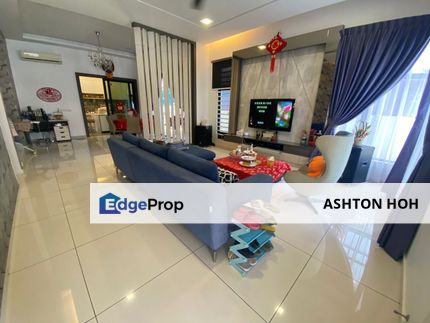 FULLY RENOVATED Gated Guarded Freehold 4-bed 2 Storey Banglo in 1 Krubong Satu Krubong , Melaka, Krubong