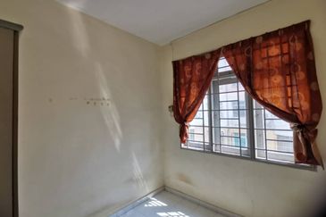 PANGSAPURI SUNGAI NAGA (TUN SRI LANANG)