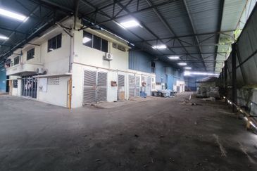 BIG AREA Detached Factory Warehouse Kawasan Perindustrian Masjid Tanah Industrial 