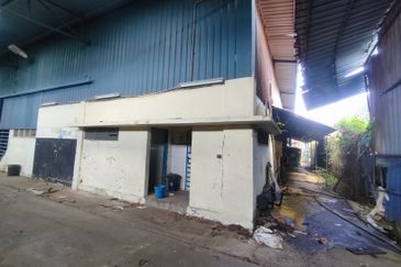 BIG AREA Detached Factory Warehouse Kawasan Perindustrian Masjid Tanah Industrial 