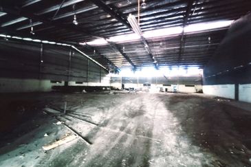 BIG AREA Detached Factory Warehouse Kawasan Perindustrian Masjid Tanah Industrial 