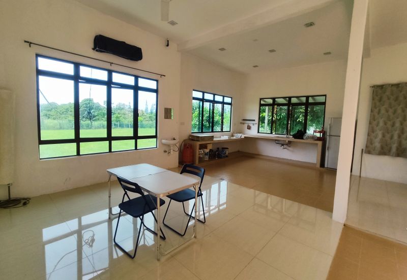 VACATION HOME 4-bed 1 Storey Banglo Single Storey Bungalow with Big Land Nusa Dusun Kuala Sungai Baru Kuala Linggi