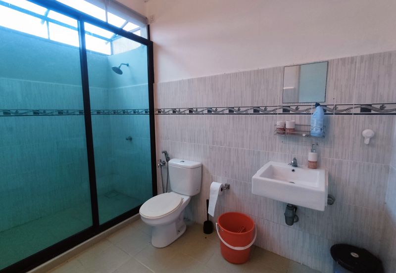 VACATION HOME 4-bed 1 Storey Banglo Single Storey Bungalow with Big Land Nusa Dusun Kuala Sungai Baru Kuala Linggi