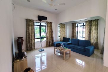 VACATION HOME 4-bed 1 Storey Banglo Single Storey Bungalow with Big Land Nusa Dusun Kuala Sungai Baru Kuala Linggi