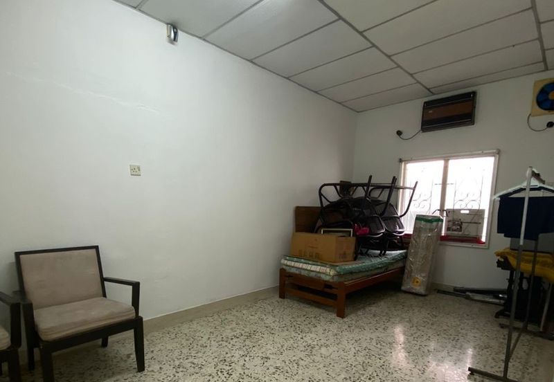 PEACEFUL Freehold 4-bed 1 Storey Banglo in Taman Muhibbah Klebang Besar