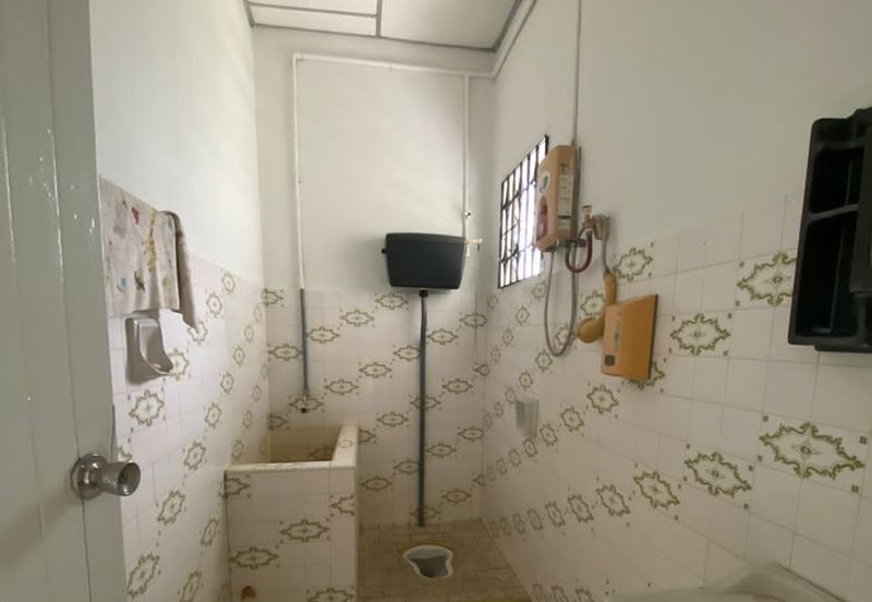 PEACEFUL Freehold 4-bed 1 Storey Banglo in Taman Muhibbah Klebang Besar