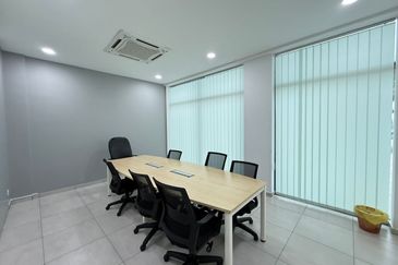 DETACHED FACTORY 2-Storey Office Building & Extra Land in Kawasan Perindustrian Pulau Sebang Tampin