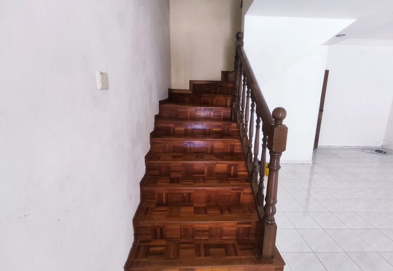 Taman Muzaffar Heights