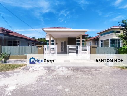 GATED GUARDED Well Maintained Freehold 4-bed 1 Storey Banglo Single Storey Bungalow in Taman Belimbing Setia Durian Tunggal., Melaka, Durian Tunggal