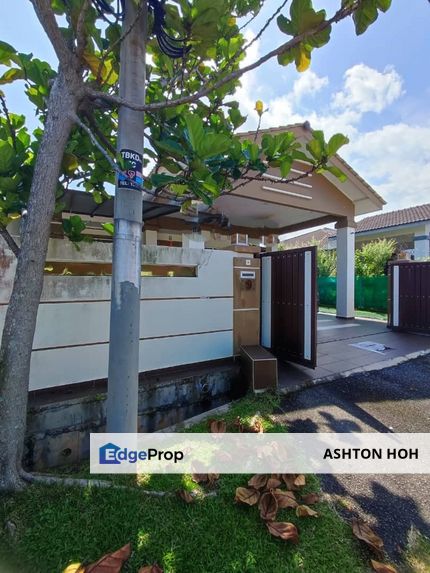 RENOVATED & Extended 4-bed 1 Storey Semi-D House in Taman Bukit Katil Damai 2, Melaka, Ayer Keroh