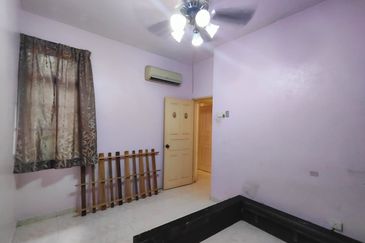 CHENG HEIGHTS CONDOMINIUM