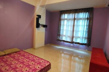 CHENG HEIGHTS CONDOMINIUM