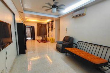 CHENG HEIGHTS CONDOMINIUM