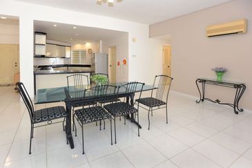 KONDOMINIUM SERI BAYAN