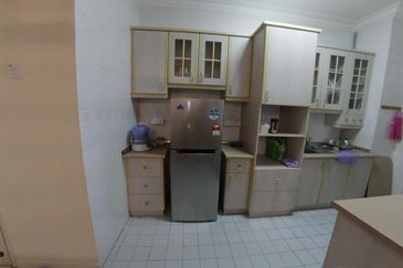 KONDOMINIUM SELAT HORIZON