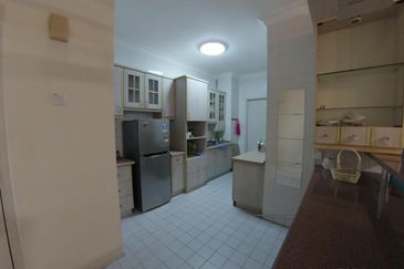 KONDOMINIUM SELAT HORIZON