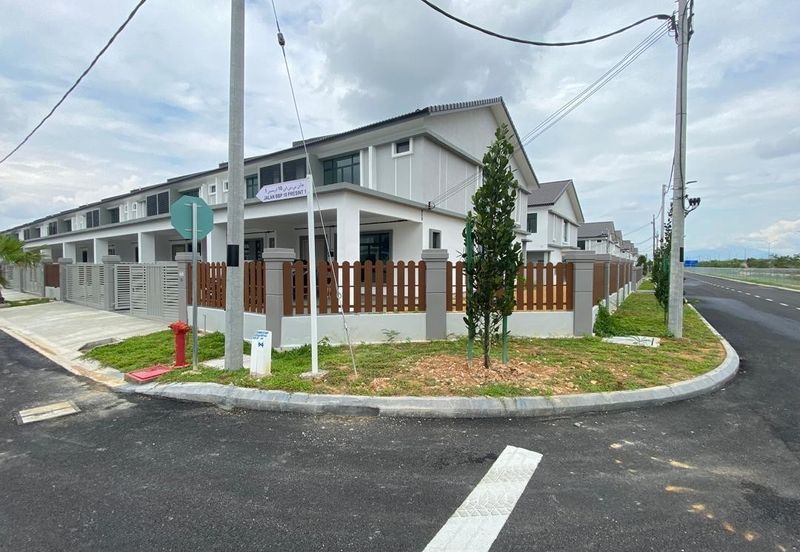 Bandar Botani Parkland