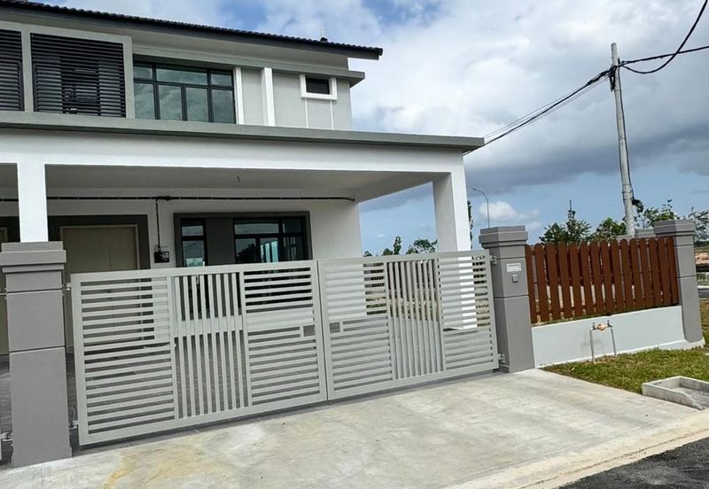 Bandar Botani Parkland