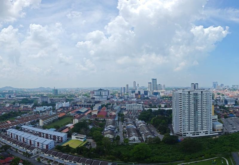 The Quartz Residence