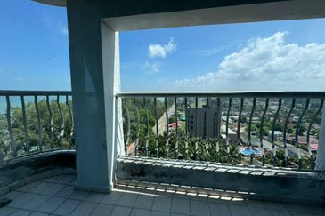 TANJUNG SAMUDERA CONDOMINIUM BEACH RESORT