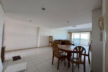 TANJUNG SAMUDERA CONDOMINIUM BEACH RESORT