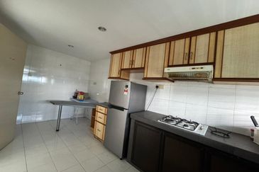 TANJUNG SAMUDERA CONDOMINIUM BEACH RESORT