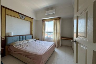 TANJUNG SAMUDERA CONDOMINIUM BEACH RESORT