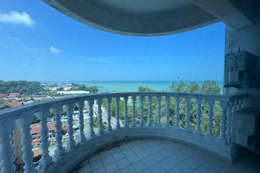 TANJUNG SAMUDERA CONDOMINIUM BEACH RESORT