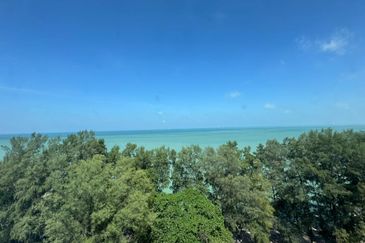 TANJUNG SAMUDERA CONDOMINIUM BEACH RESORT