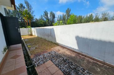 TAMAN ALAI PERDANA (CRISTAL BAY)