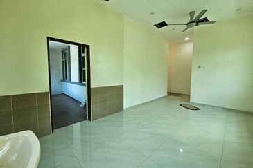 TAMAN ALAI PERDANA (CRISTAL BAY)