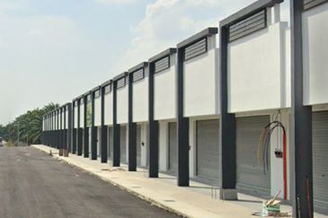 NEW! Ground Floor Shoplot in Taman Paya Baru Tiang Dua