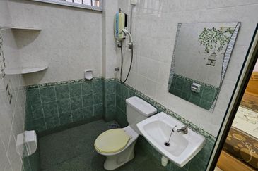 TAMAN SEMABOK PERMAI