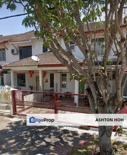 BELOW MARKET VALUE Extended 4-bed 2 Storey House in Taman Merdeka Jaya Batu Berendam, Melaka, Batu Berendam