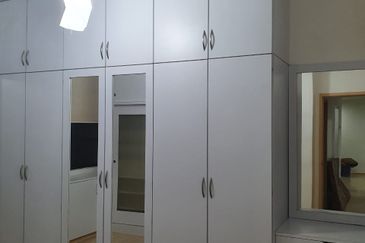 CHENG HEIGHTS CONDOMINIUM