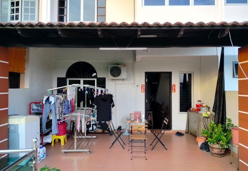 RENOVATED Freehold 4-bed 3 Storey House in Taman Sri Wangsa Batu Berendam