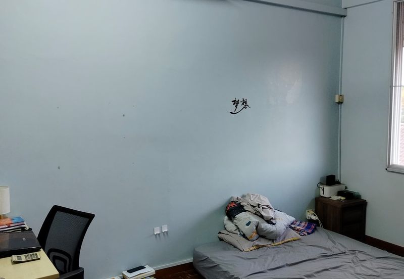 RENOVATED Freehold 4-bed 3 Storey House in Taman Sri Wangsa Batu Berendam