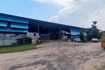 BIG AREA Detached Factory Warehouse Kawasan Perindustrian Masjid Tanah Industrial 