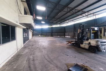 MEDIUM INDUSTRY Detached Factory Warehouse  Kawasan Perindustrian Masjid Tanah