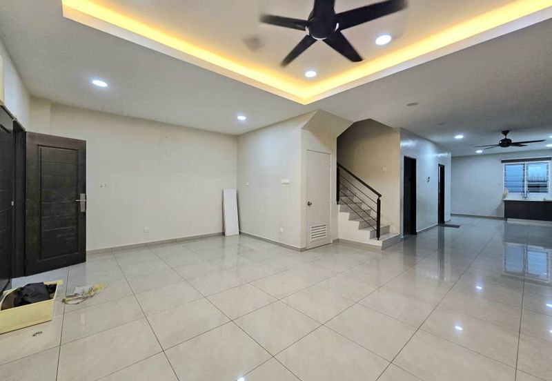 Taman Muzaffar Heights