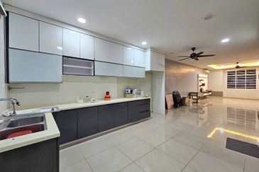 Taman Muzaffar Heights