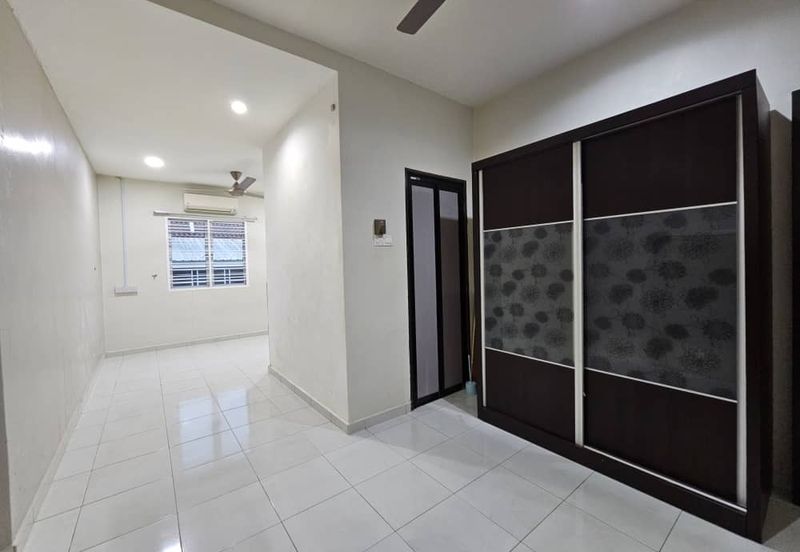 Taman Muzaffar Heights